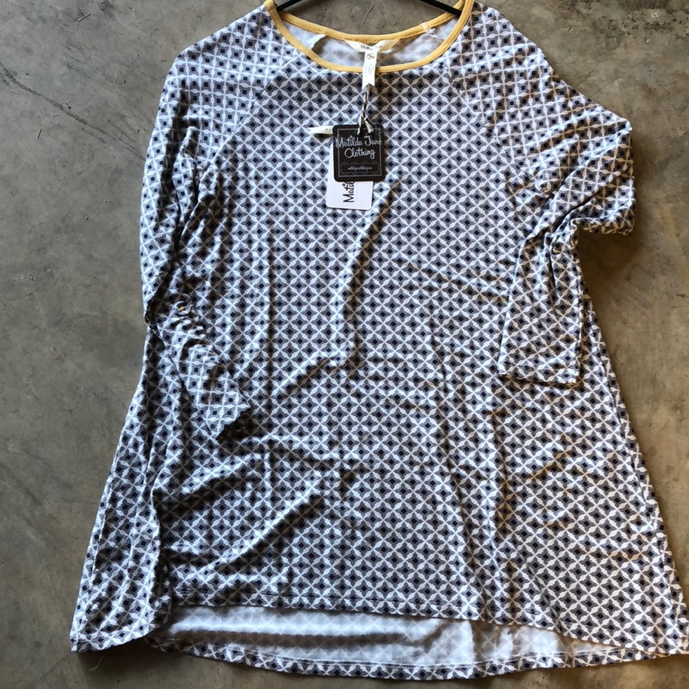 Matilda Jane Starstruck Tee, Size small